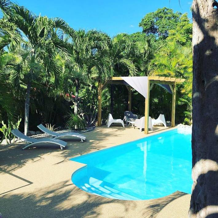 Location de vacances pour 8 personnes, avec jardin ainsi que vue et piscine à Anse-Bertrand - 2