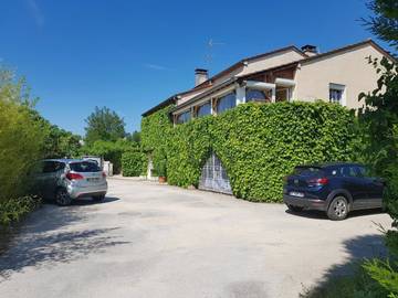 Location de vacances pour 7 personnes, avec terrasse à Mercuès