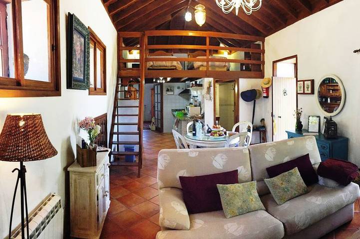 Location de vacances pour 4 personnes, avec Terrasse et Jardin