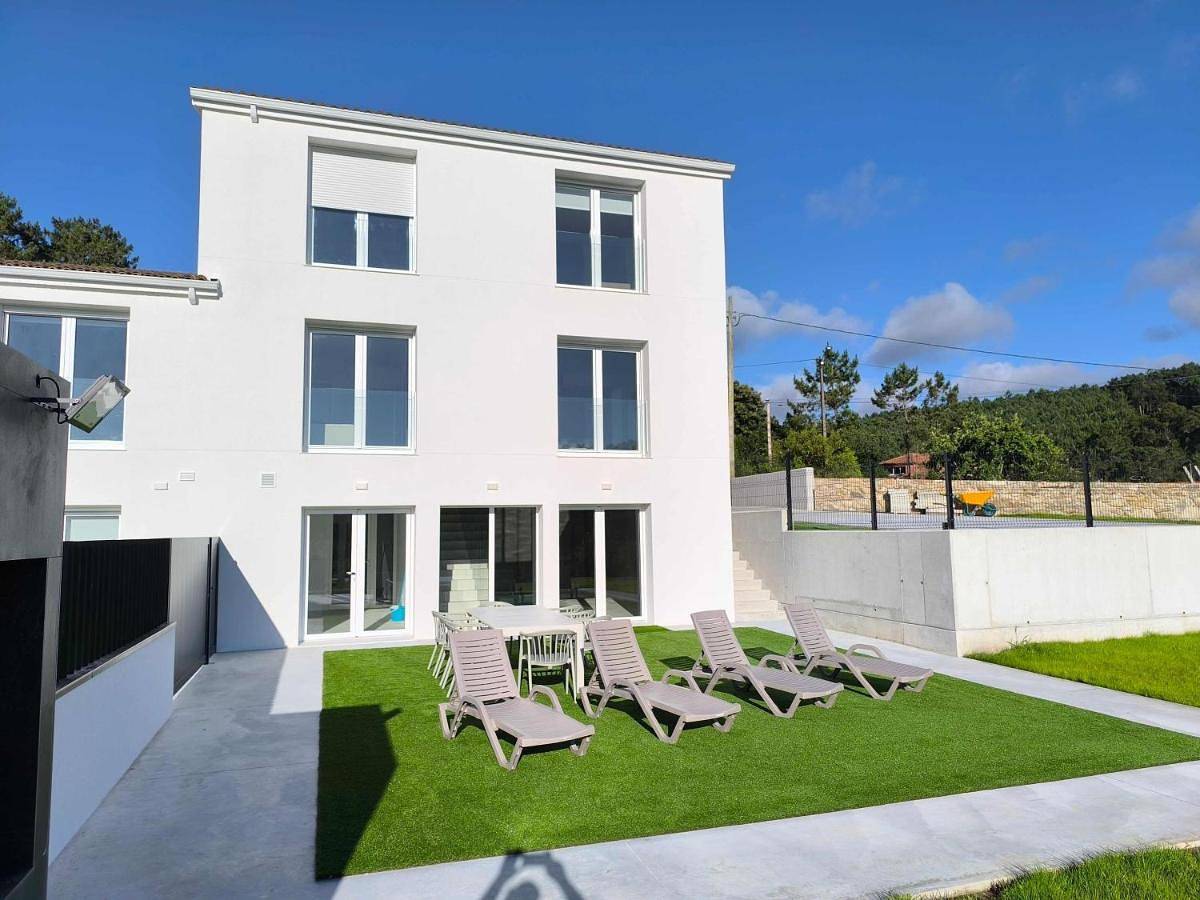 Three-Bedroom House in Vimianzo, Costa da Morte