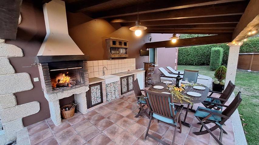 Casa de vacaciones para 12 personas, con piscina además de jardín y vistas en Morrazo - 4