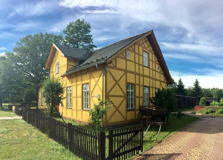 Ferienhaus für 2 Personen, mit Terrasse und Garten sowie Pool und Ausblick