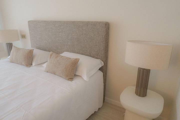 Hôtel pour 2 personnes, avec jacuzzi ainsi que jardin et piscine à Biguglia - 3