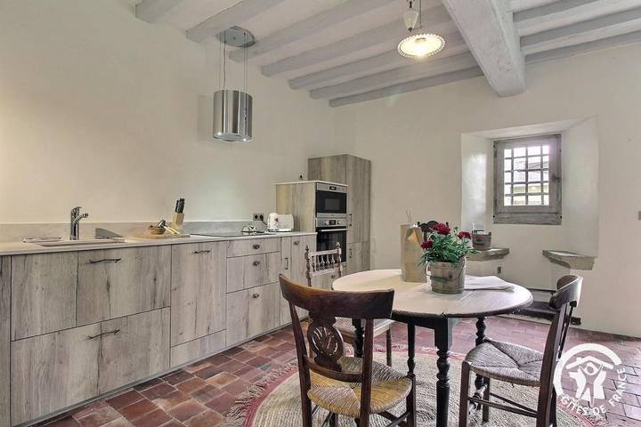 Location de vacances pour 2 personnes, avec Terrasse ainsi que Jardin et Vue à Trimère