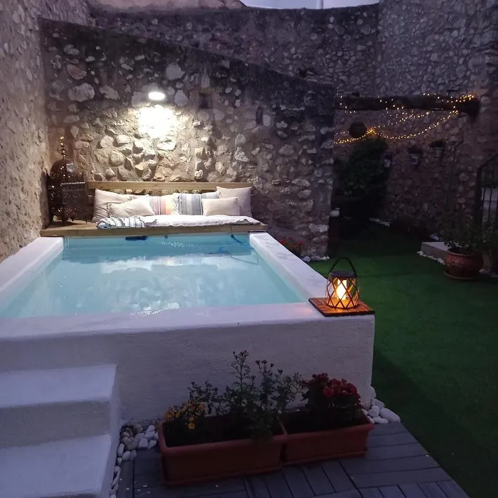 Casa de huéspuedes para 2 personas, con jardín además de piscina y vistas - 1