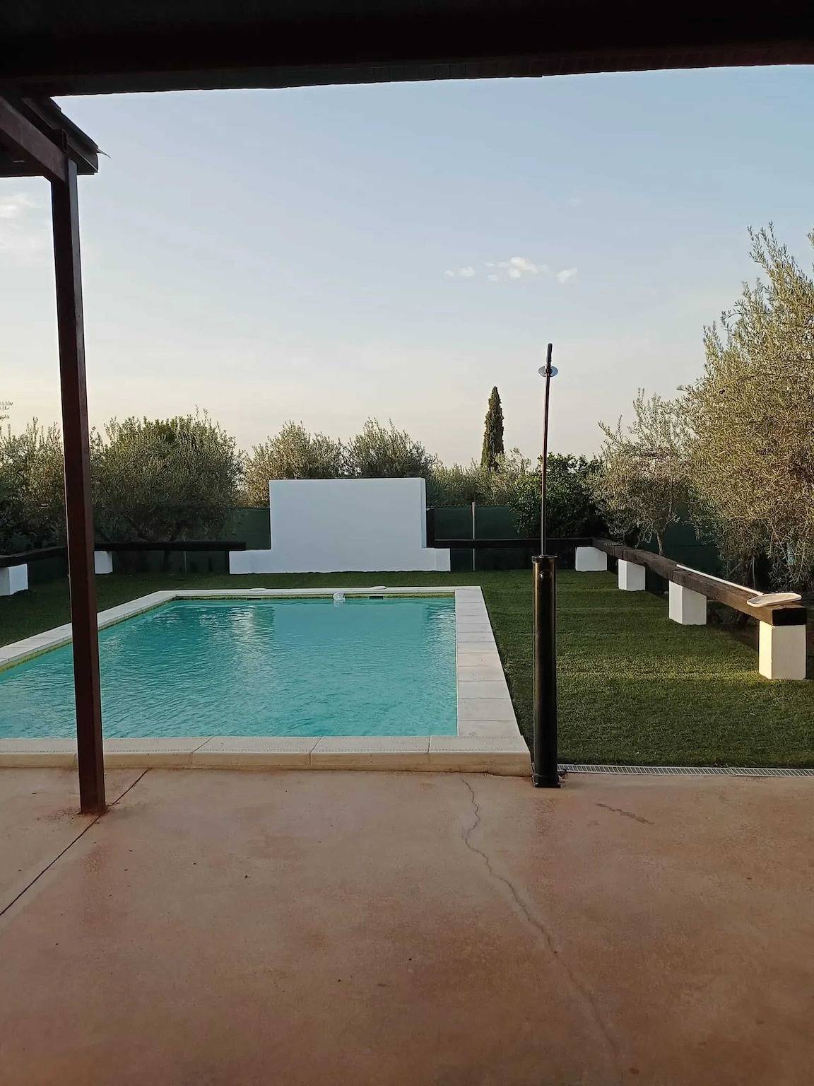 Moderne Villa mit Pool in Valleverde, 110 m² in Arahal, Sevilla Provinz