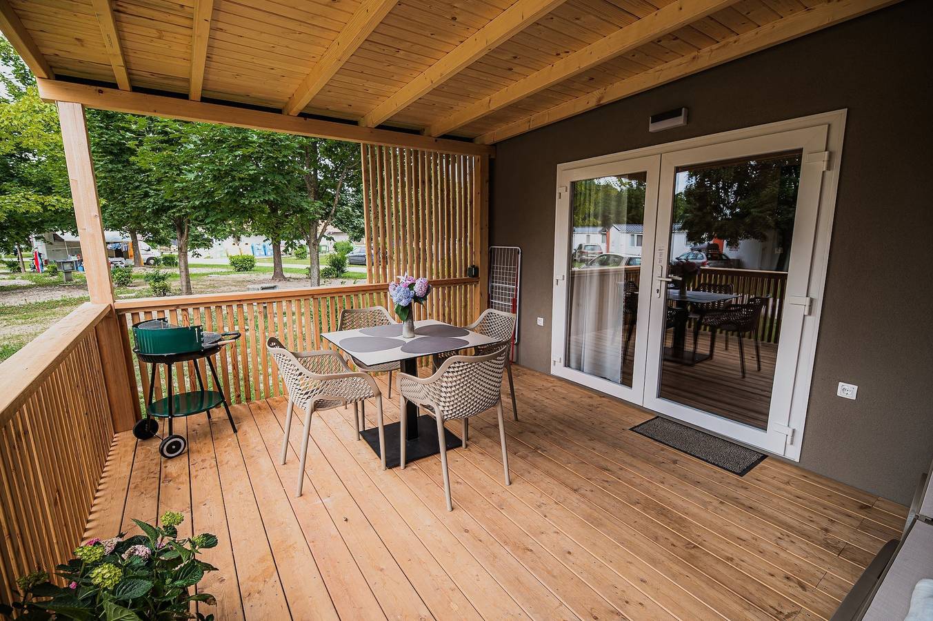 Lake Serenity Premium Mobile Homes-2Bedroom 15/013 in Rann, Untersteiermark