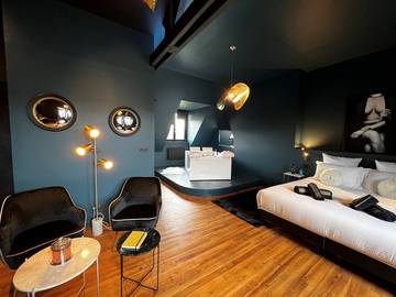 Gîte pour 2 personnes, avec jacuzzi à Eu