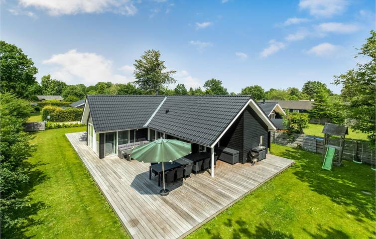 Ferienhaus für 10 Personen mit Terrasse in Saksild Strand, Rude Strand