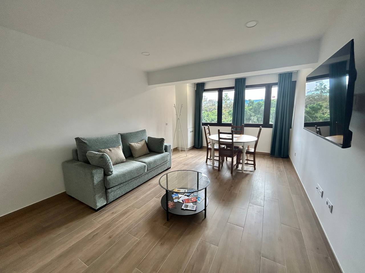 Geheel appartement, Vakantiewoning 'Vivienda en Santa Catalina' met Wi-Fi in Las Palmas de Gran Canaria Centre, Las Palmas de Gran Canaria