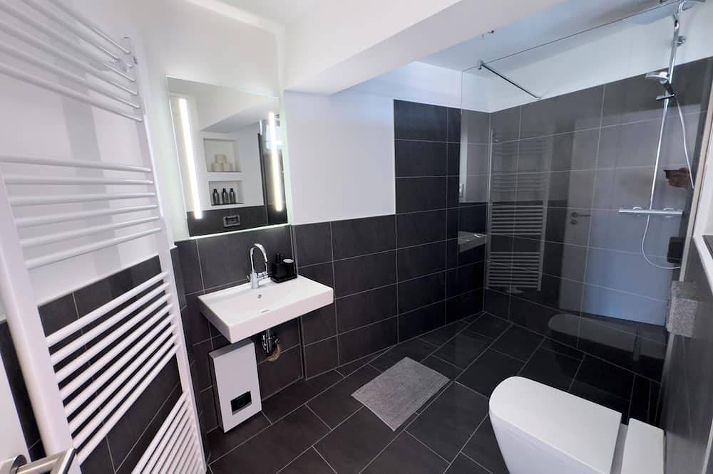 Ganze Wohnung, Zentrales Apartment mit kostenlosem Parkplatz. Haustierfreundlich! in Osnabrück, Osnabrücker Land