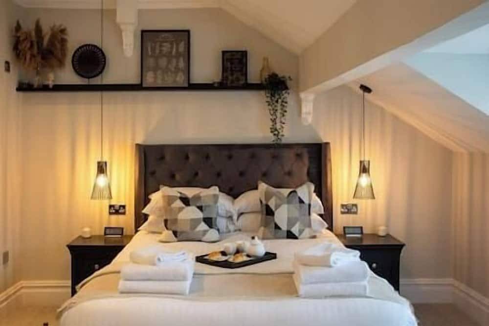 Ganze Wohnung, King Suite close to Manchester City Centre, R3 in Heaton Moor, Stockport