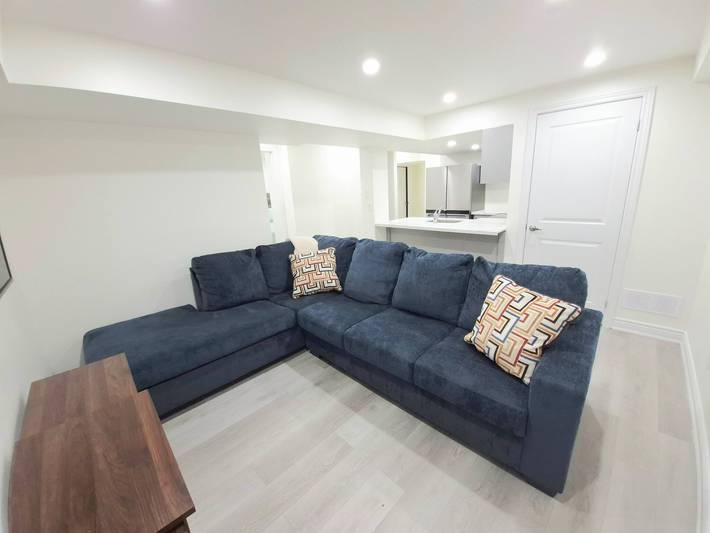 Acogedora suite Niagara, moderna con 2 camas, a 15 minutos de las cataratas in Thorold, Cataratas del Niágara