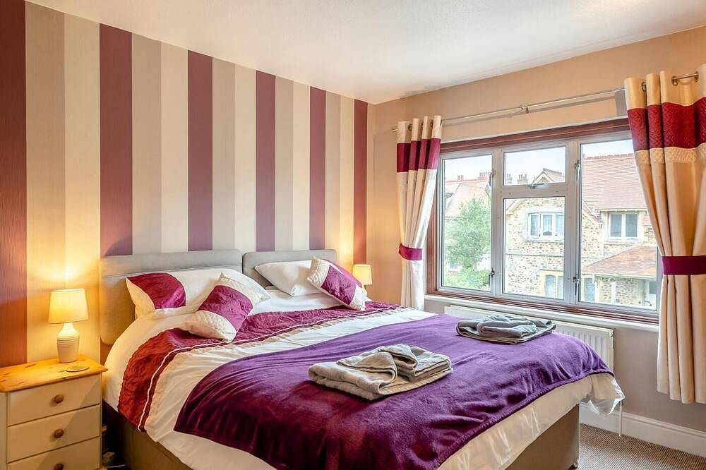 3 Bed in Seaton (oc-mbdal) in Seaton, Devon
