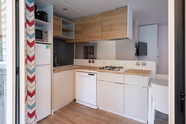 Caravane pour 6 personnes, avec balcon/terrasse et terrasse à Le Bourg-d'Oisans - 3