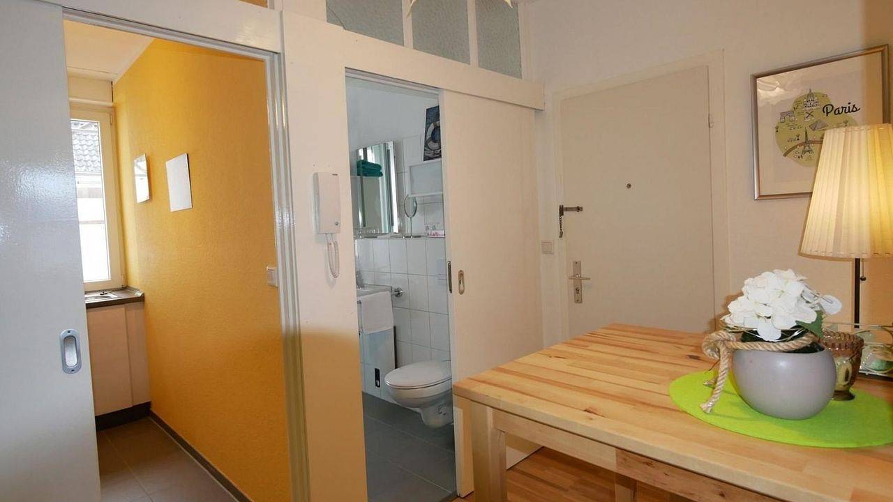 Entire holiday apartment, Ferienwohnung für 1 Personen (30 m²) in Solingen in Solingen, Bergisch region