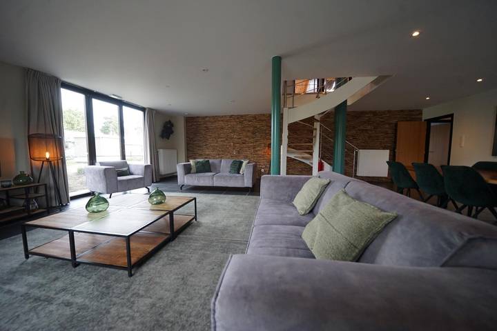 Location de vacances pour 24 personnes, avec Balcon/Terrasse ainsi que Terrasse et Jardin à Mol - 4