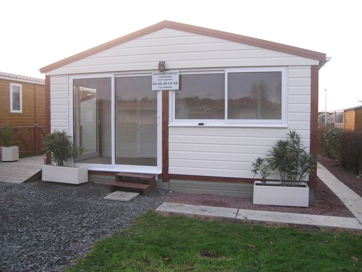 Chalet pour 6 personnes, avec piscine et terrasse en Normandie - 2