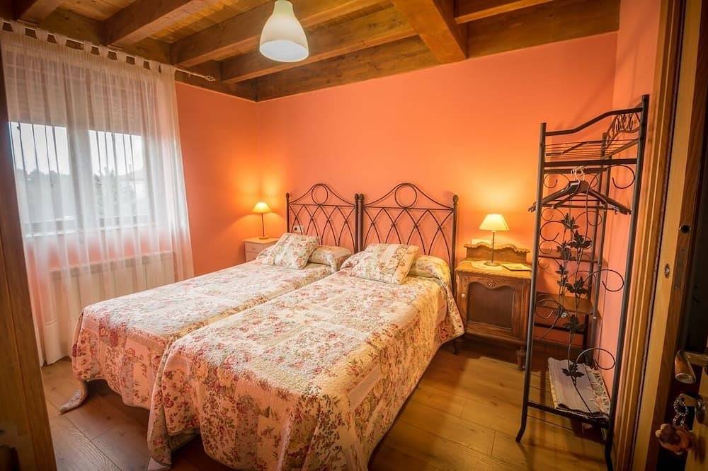 Casa rural (alquiler íntegro) El Rincón del Alfoz para 14 personas in Provincia de Burgos