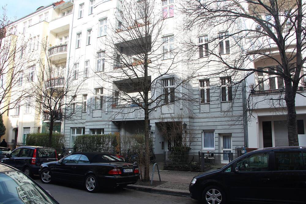 Ganze Wohnung, Exclusive holiday apartment in Berlin's old building with private terrace in Moabit Berlin, Berlin