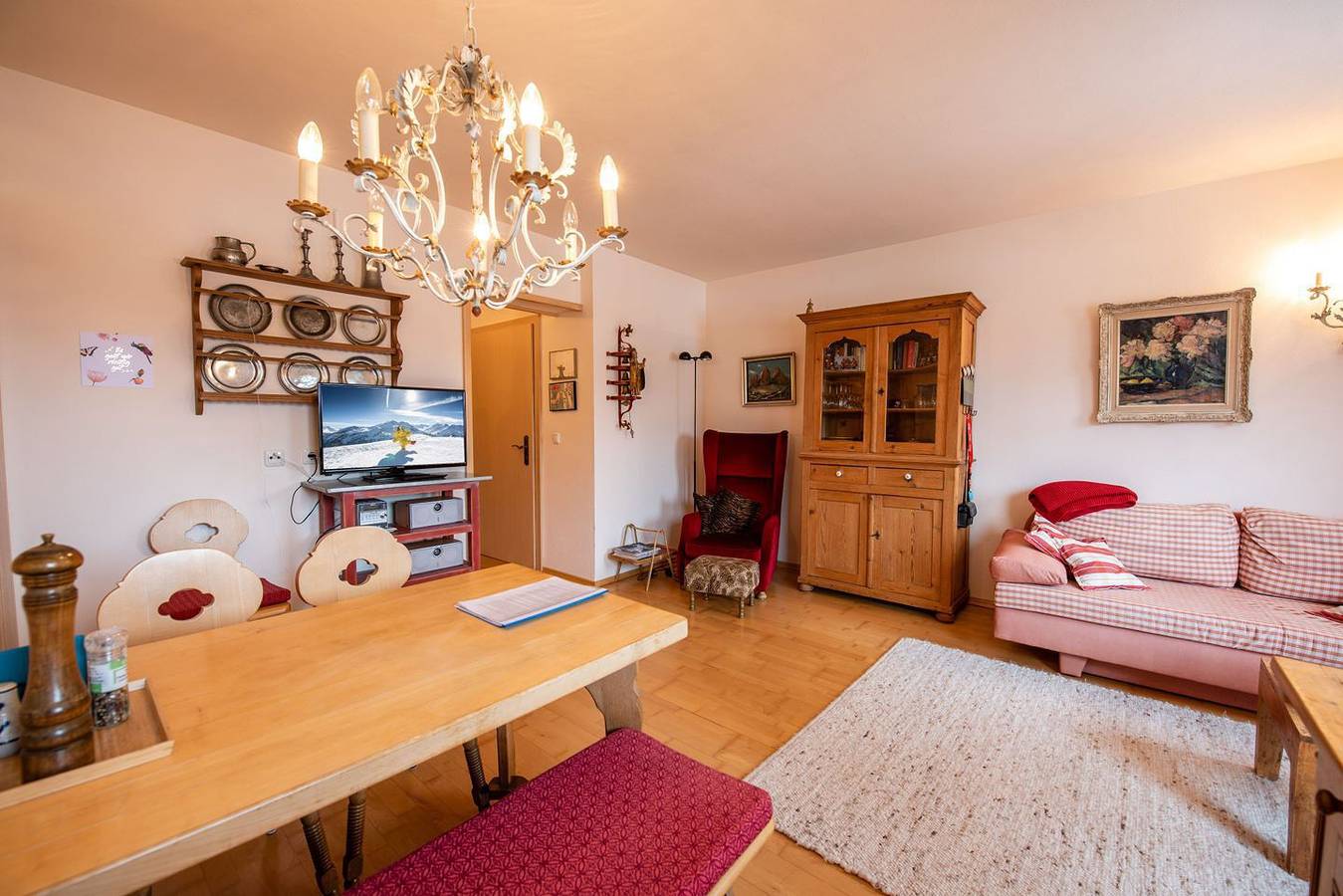Ganze Wohnung, Gemütliches Apartment mit Bergblick und Pistennähe in der Zillertal Arena in Hochkrimml, Krimml