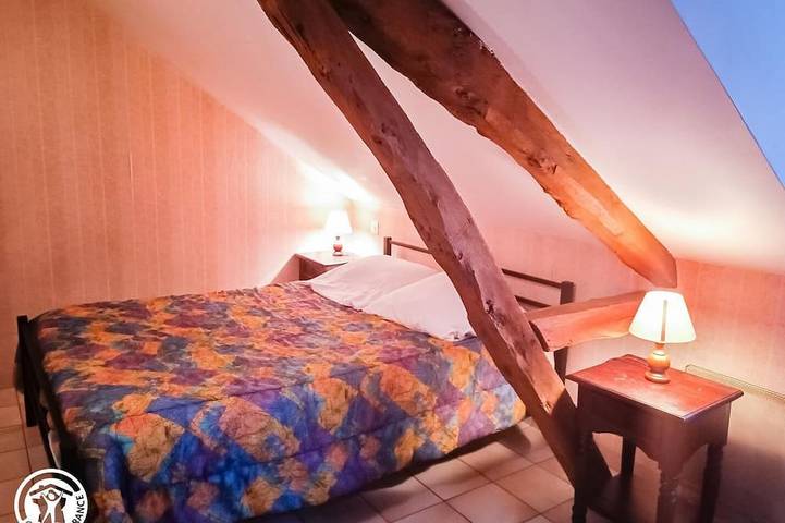 Location de vacances pour 6 personnes, avec jardin à Lavercantière - 3