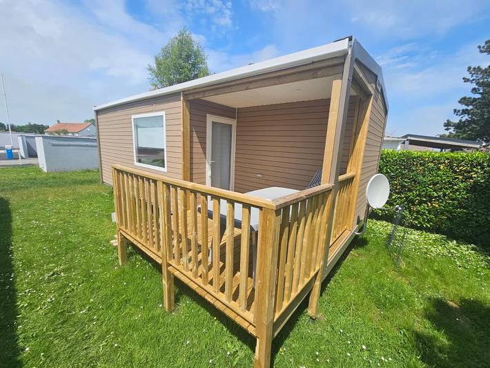 Location de vacances pour 4 personnes, avec piscine et terrasse à Biville-sur-Mer - 4