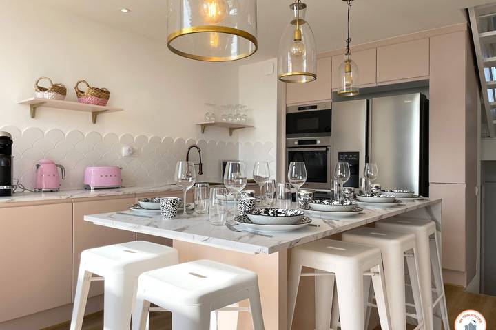 Ganze Wohnung, Ferienwohnung für 6 Personen mit Terrasse in Deauville, Lisieux und Umgebung