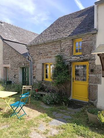 Gîte pour 3 personnes, avec jardin, animaux acceptés à Berrien