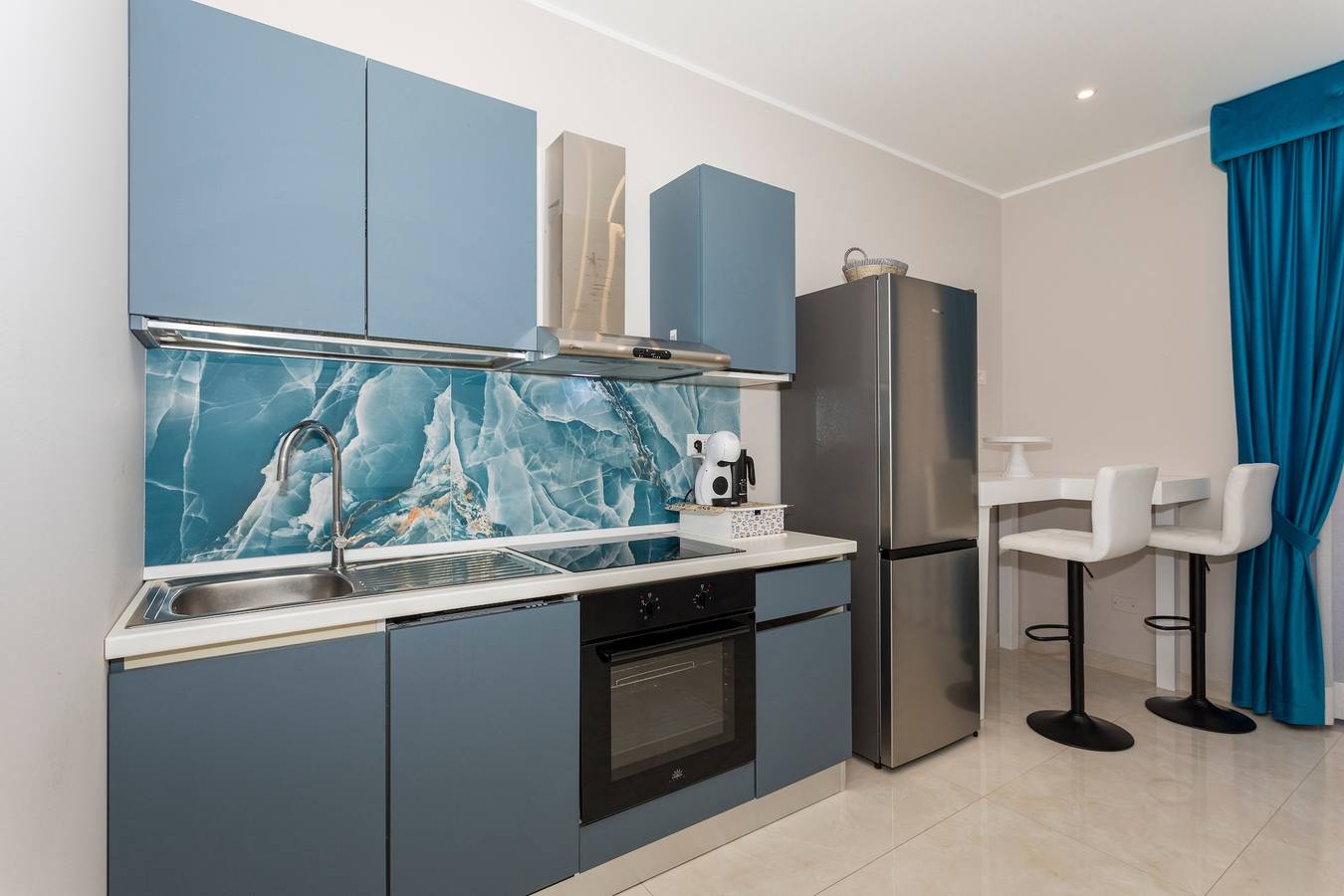Kamer 'L'arte Del Porto - Camera 101' met Wi-Fi en airconditioning, foto 7