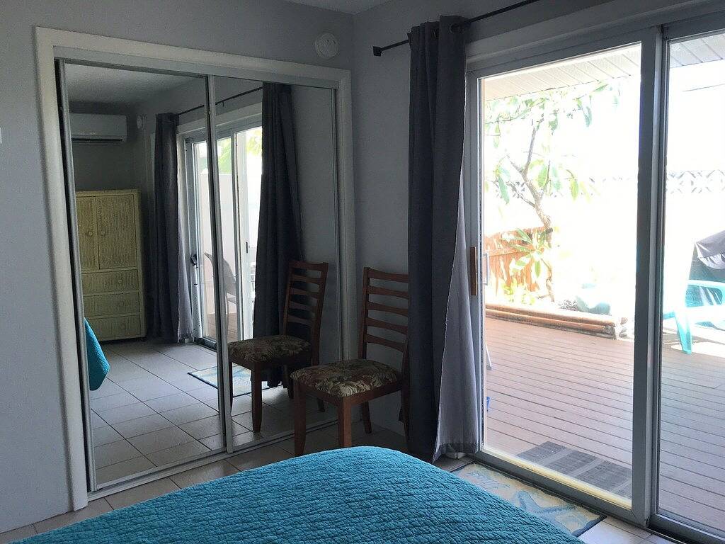 Praktische zentrale Marathon-Lage, Blick auf den Kanal. in Marathon, Monroe County