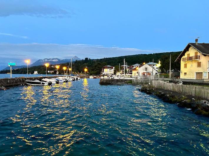 Appartement de vacances pour 2 personnes, avec vue ainsi que balcon et vue sur le lac - 1
