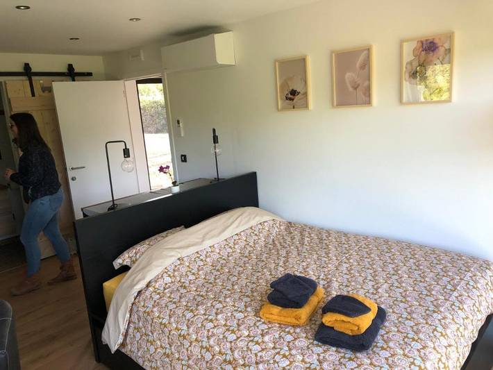 Location de vacances pour 2 personnes, avec vue ainsi que jardin et piscine à Yvoir - 3