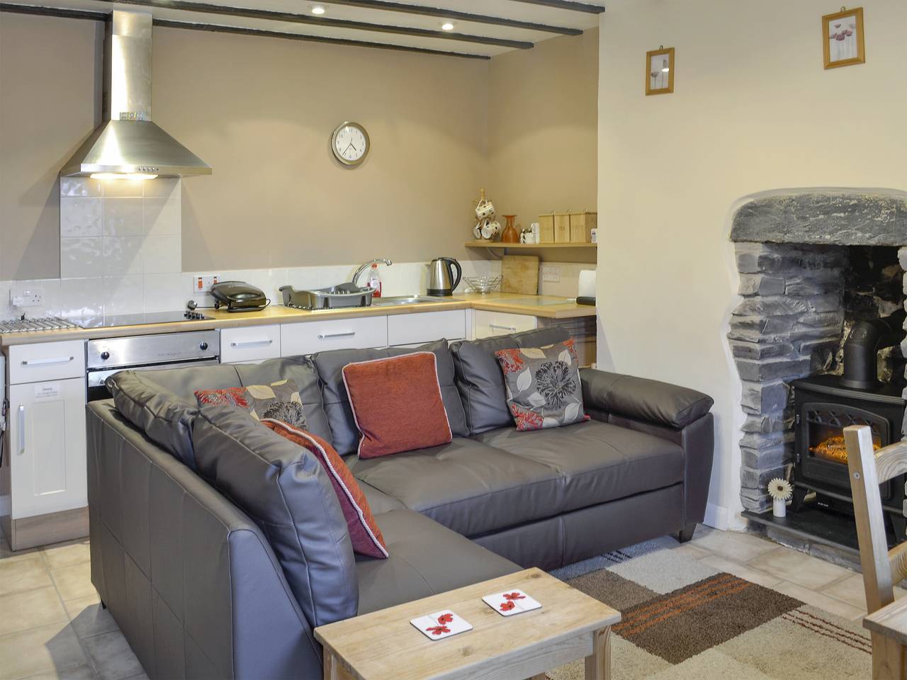 4 Tan Y Bryn Terrace in Snowdonia