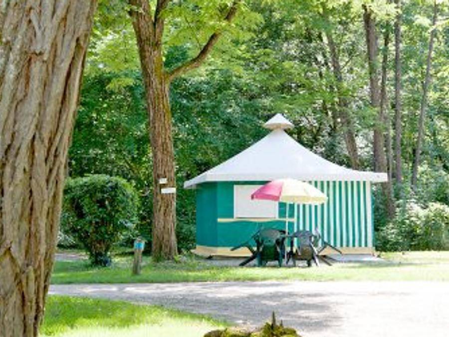 Camping Des 3 lacs - Zelt 5 personen - Bengali (16 m²) in Belmont-Tramonet, Chambéry und Umgebung