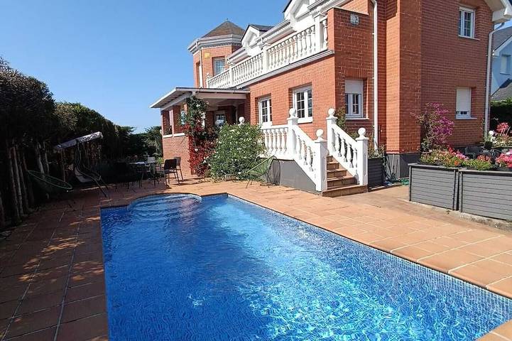 Villa für 12 Personen, mit Balkon und Garten, mit Haustier - 1
