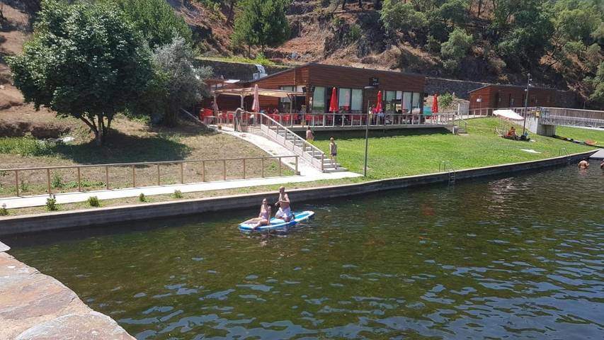 Location de vacances pour 4 personnes, avec vue et terrasse, animaux acceptés dans Alvares