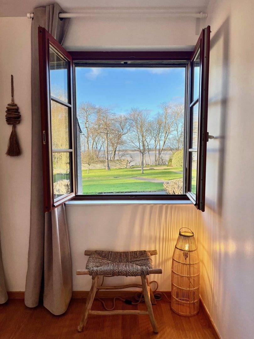 Maison 6 personnes dans un parc face à la mer in Trégon, Région de Dinan