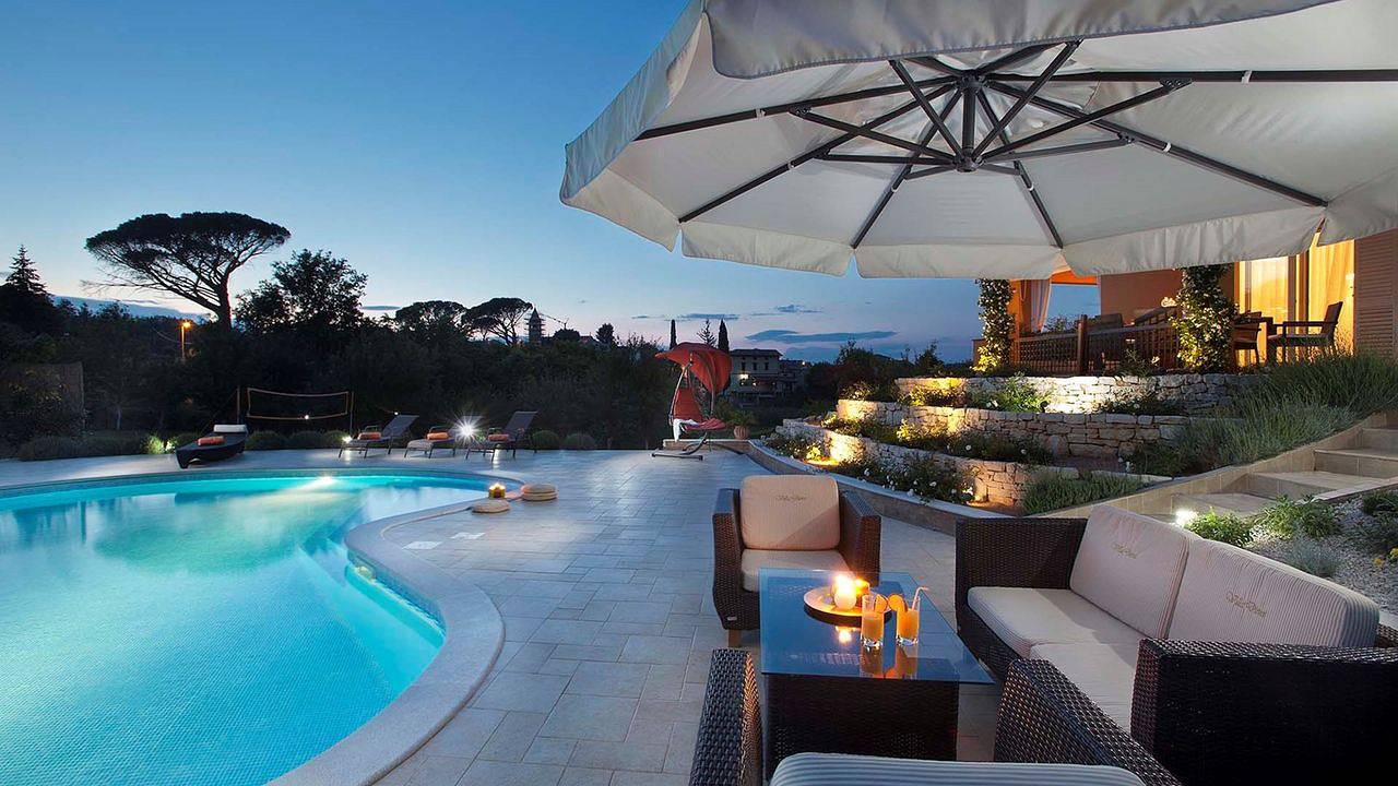 Villa für 10 Personen (450 m²) in Karojba in Karojba, Zentralistrien