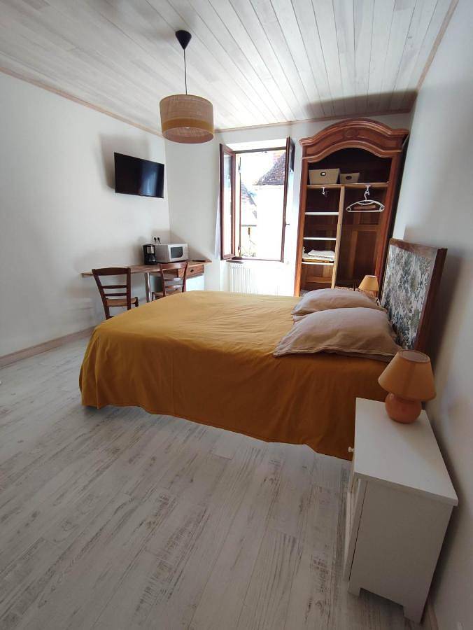 Gîte pour 2 personnes, avec vue et terrasse à Domme - 2