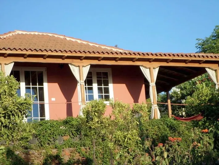 Casa de vacaciones para 2 personas, con vistas y jardín - 1