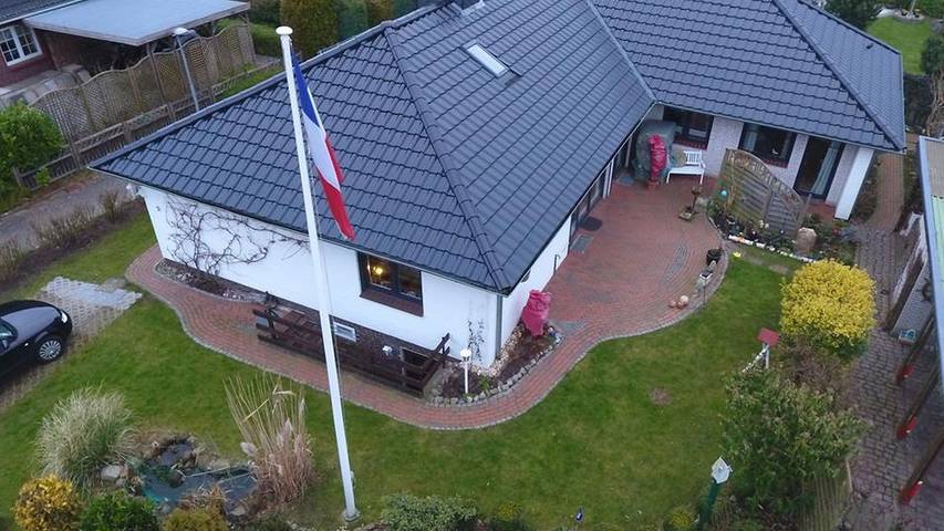 Ferienwohnung für 3 Personen, mit Terrasse und Garten in Altenholz