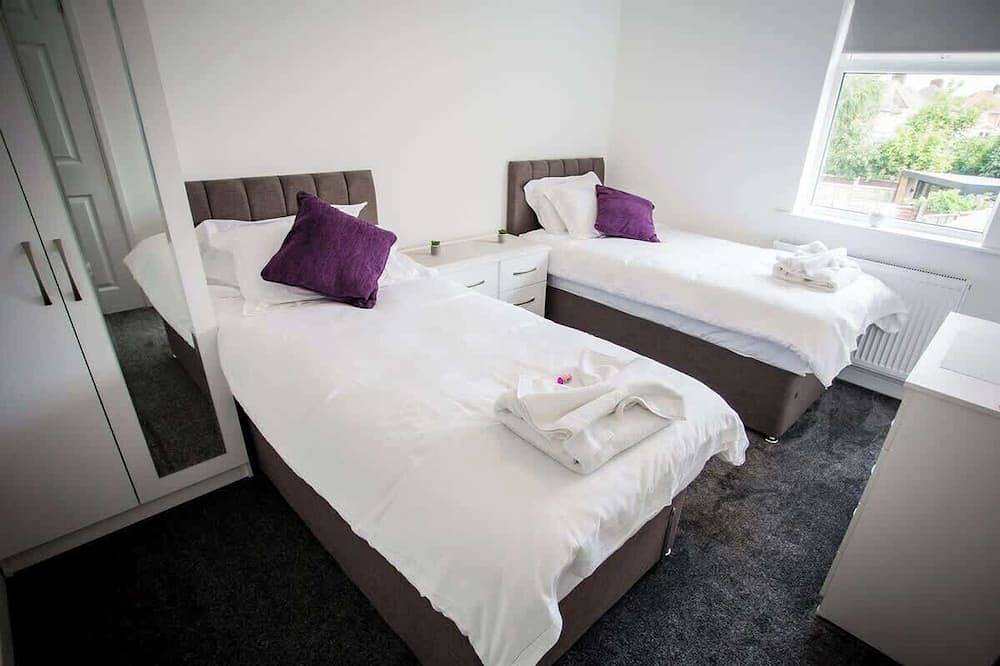 3 Bed Town Centre House with Parking in Tamworth in Tamworth (Reino Unido), Staffordshire