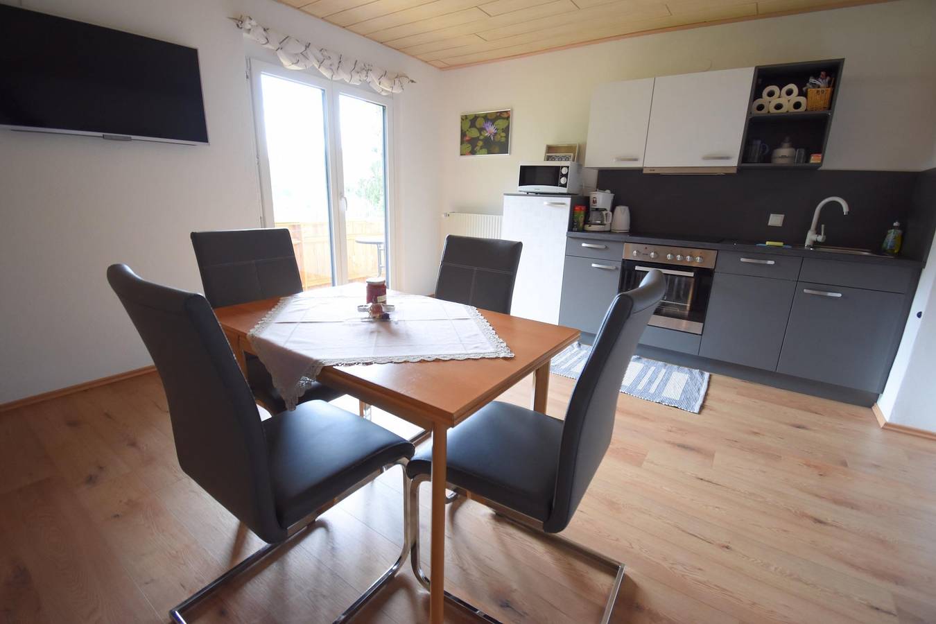 Ganze Ferienwohnung, Appartement/Fewo in Dobriach, Radenthein