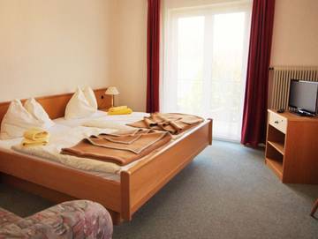 Hotel für 4 Personen in Weyregg am Attersee, Bezirk Vöcklabruck, Bild 4