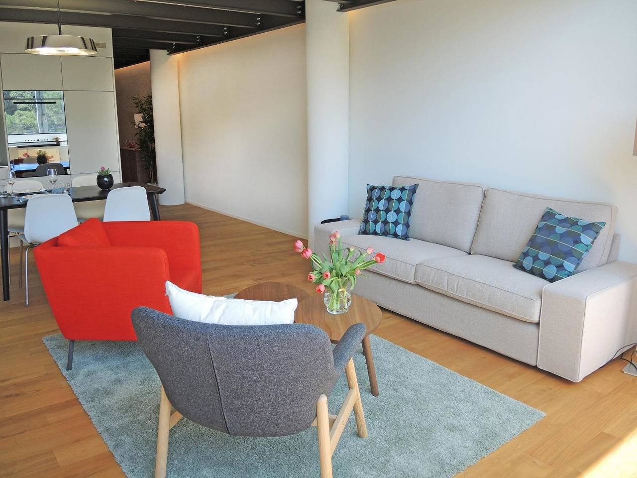 Ganze Wohnung, Tolle City-Wohnung an bester Lage direkt an der Seepromenade von Locarno in Muralto, Tessiner Alpen