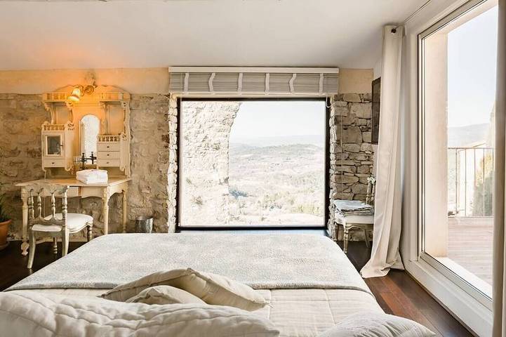 Location de vacances pour 2 personnes, avec sauna à Caseneuve