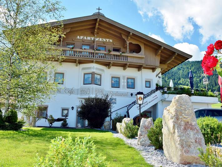 Ferienwohnung für 6 Personen, mit Terrasse und Garten