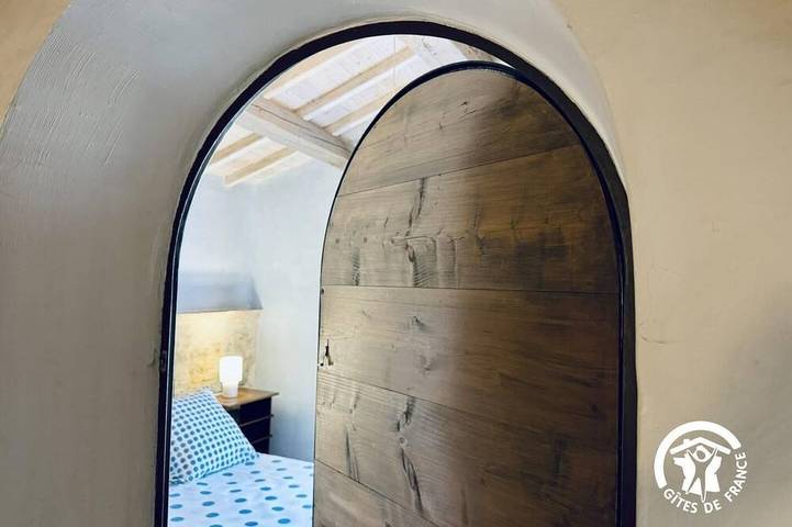 Location de vacances pour 4 personnes, avec jardin à Talairan - 2