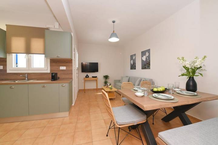 Vakantiewoning voor 4 personen, met balkon en uitzicht in Poseidonia